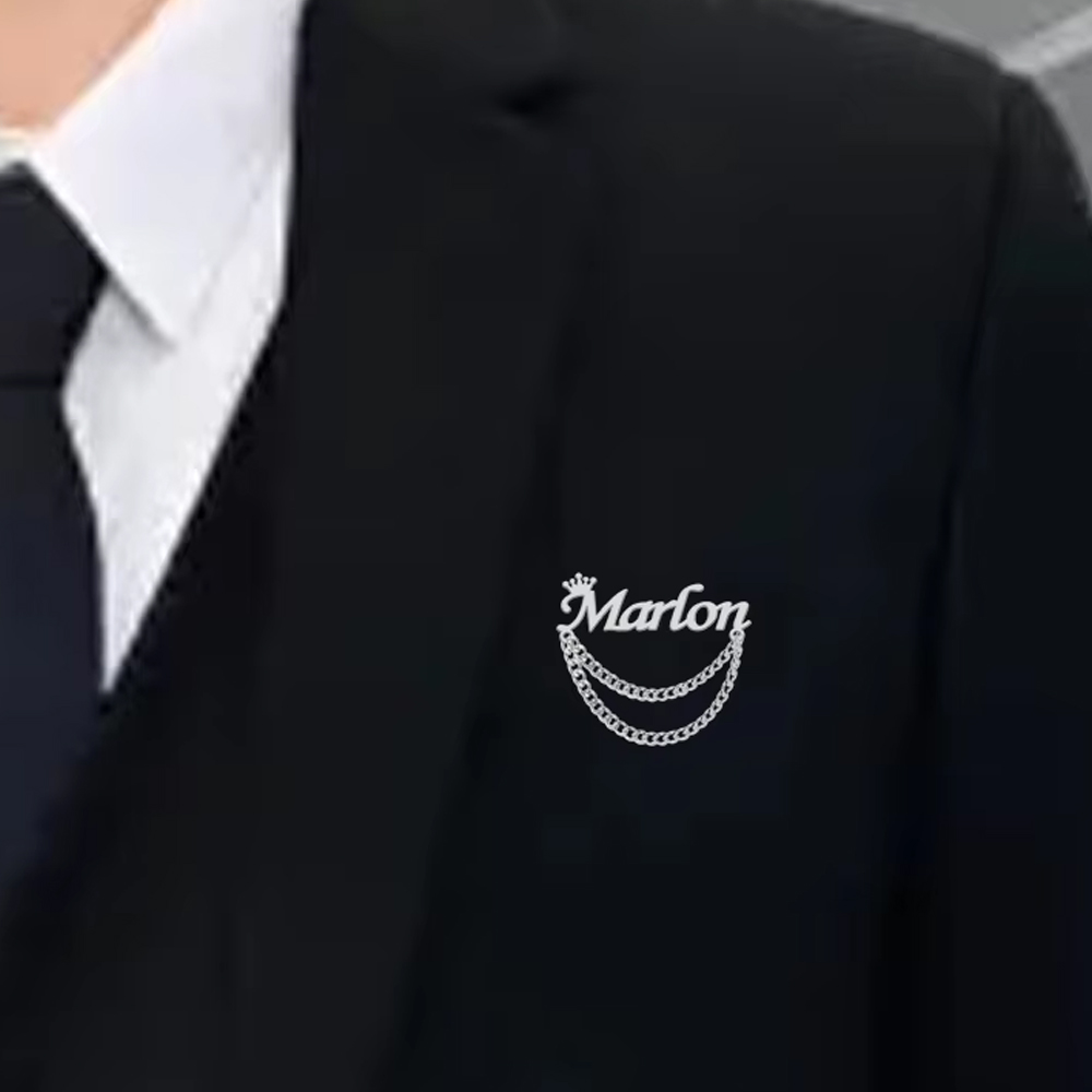 Personalized Name Brooch Custo - Tuxedo Lapel Pin reseña y precio