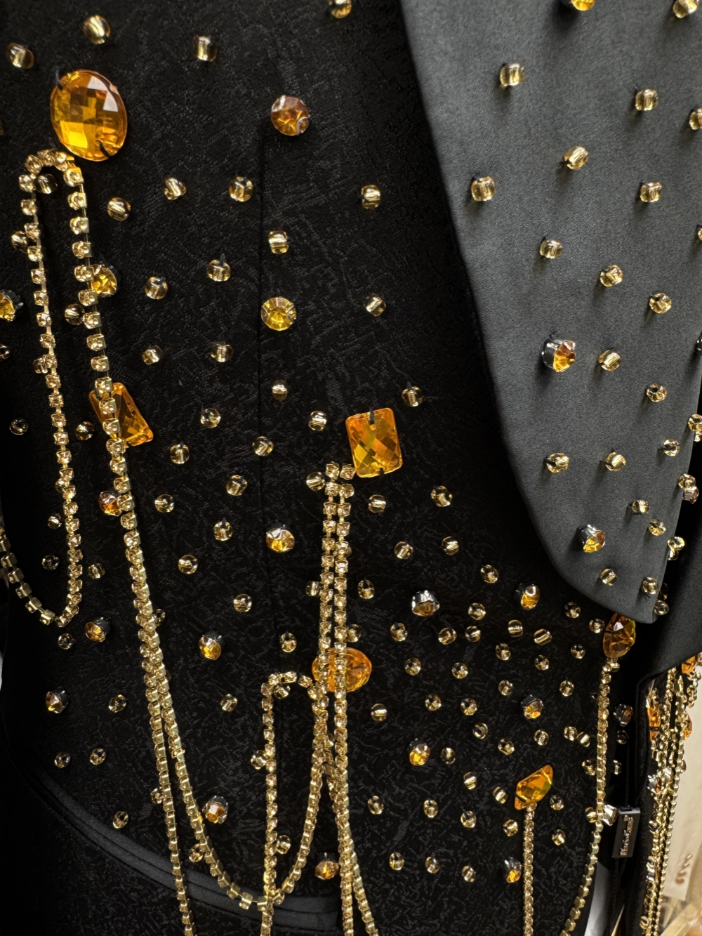 New Golden Beaded Tassel Suit  - Men Formal Wear For Wedding reseña y precio