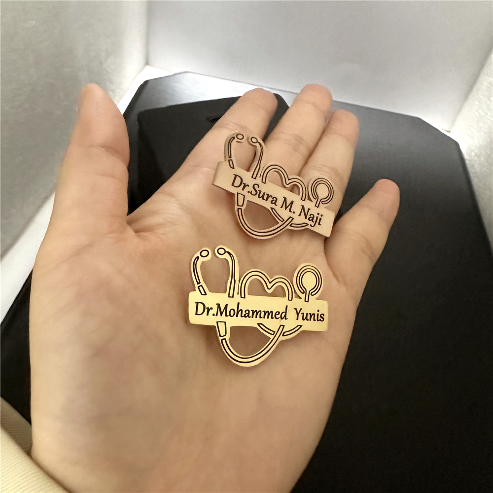 Custom Healthcare Worker Docto - Tuxedo Lapel Pin reseña y precio